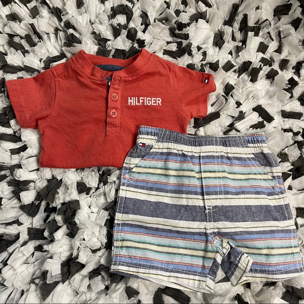 💥𝐒𝐀𝐋𝐄💥Tommy Hilfiger 2PC Set